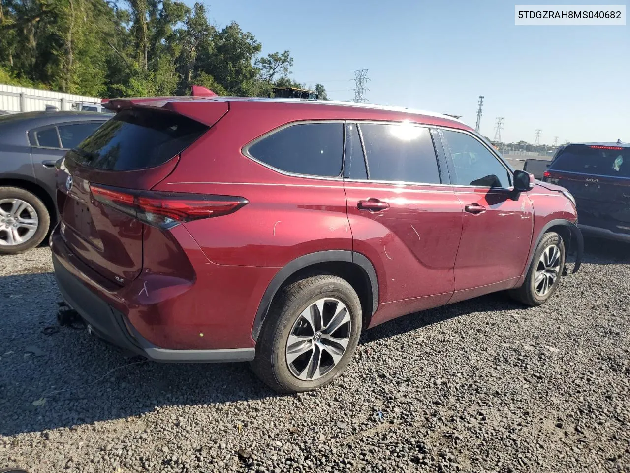 2021 Toyota Highlander Xle VIN: 5TDGZRAH8MS040682 Lot: 72097714