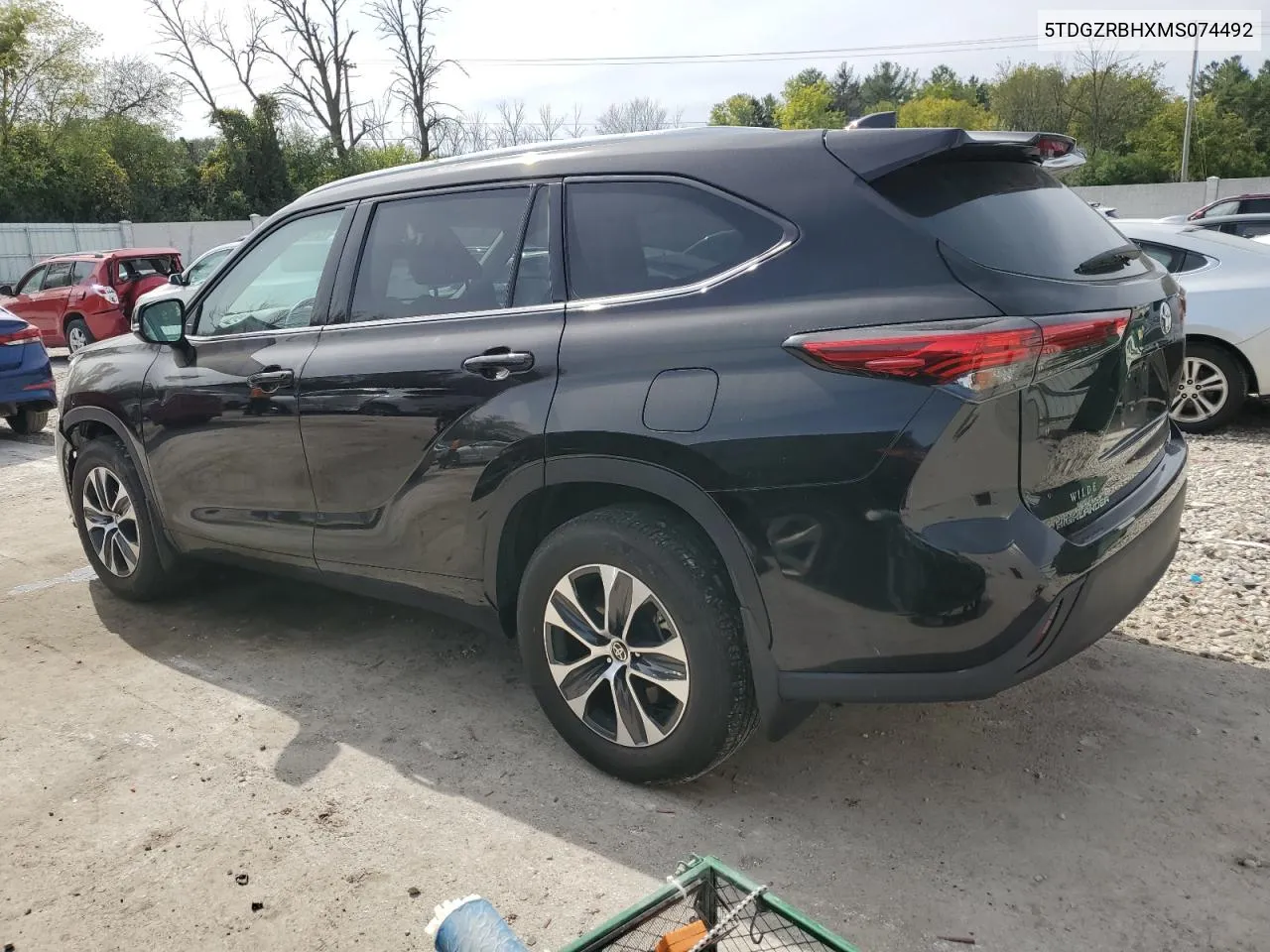 2021 Toyota Highlander Xle VIN: 5TDGZRBHXMS074492 Lot: 72644774