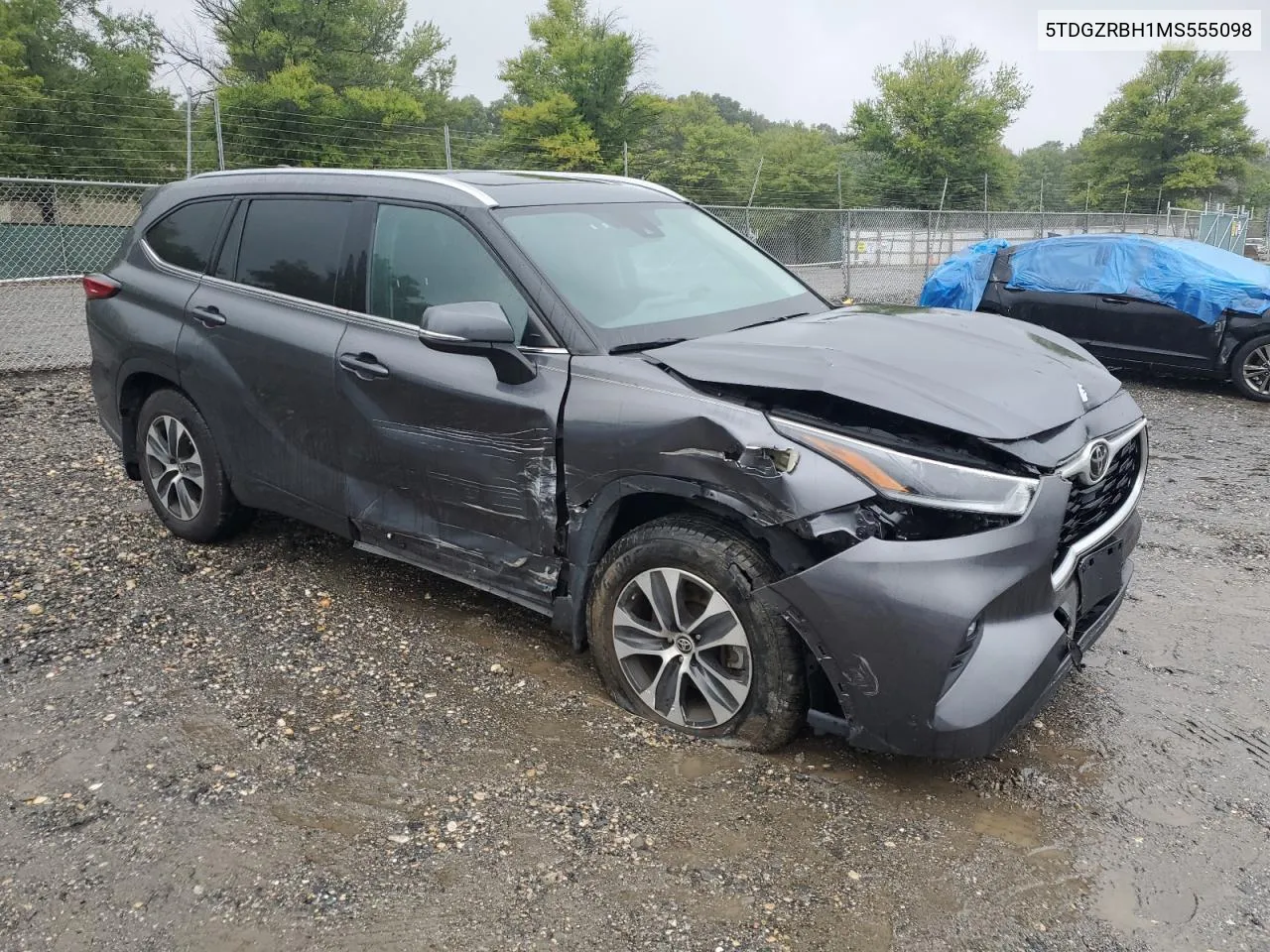 2021 Toyota Highlander Xle VIN: 5TDGZRBH1MS555098 Lot: 73916854