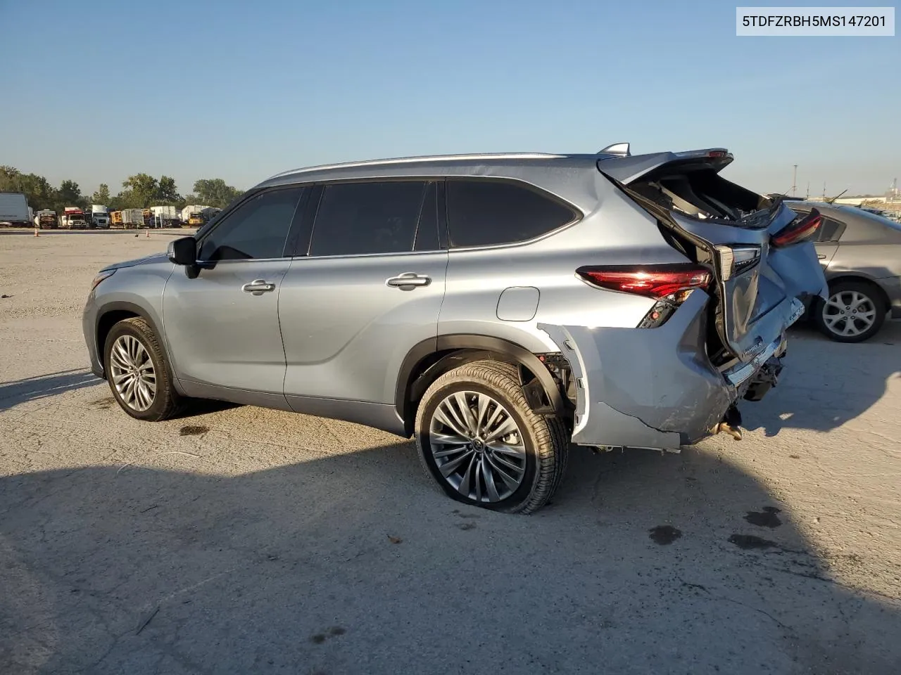 2021 Toyota Highlander Platinum VIN: 5TDFZRBH5MS147201 Lot: 74041994