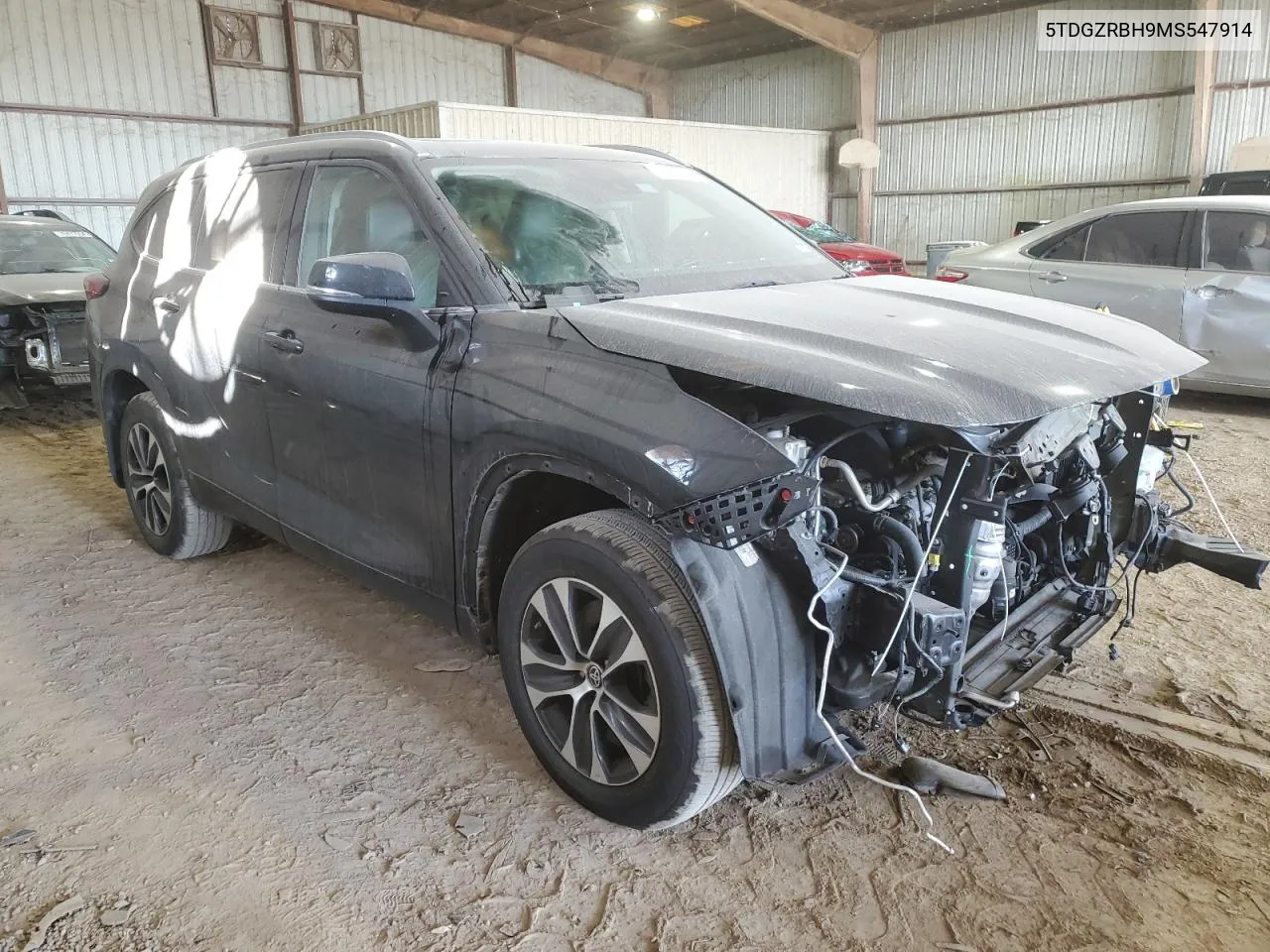 2021 Toyota Highlander Xle VIN: 5TDGZRBH9MS547914 Lot: 75895354