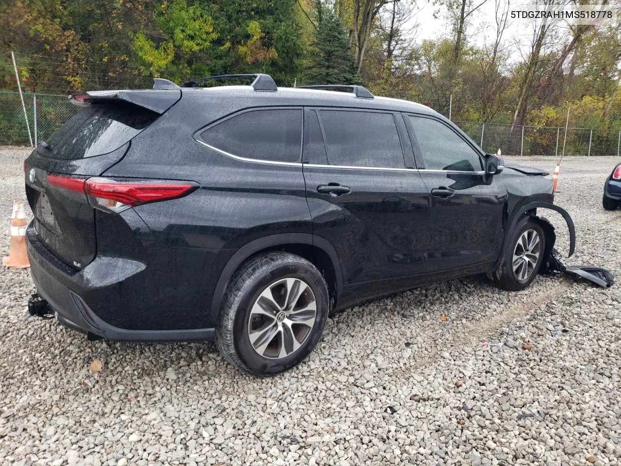 2021 Toyota Highlander Xle VIN: 5TDGZRAH1MS518778 Lot: 75988274