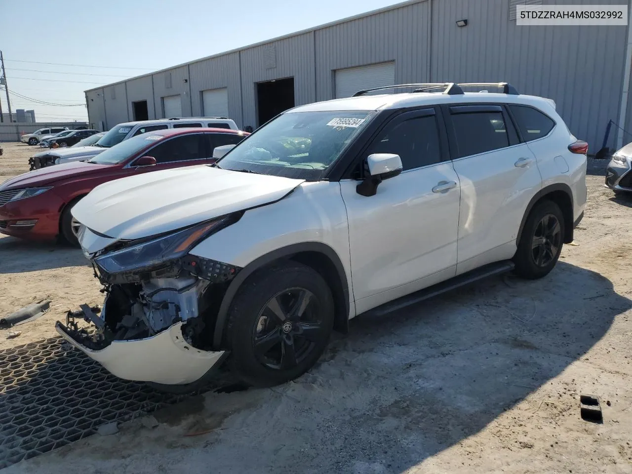 2021 Toyota Highlander L VIN: 5TDZZRAH4MS032992 Lot: 75995294