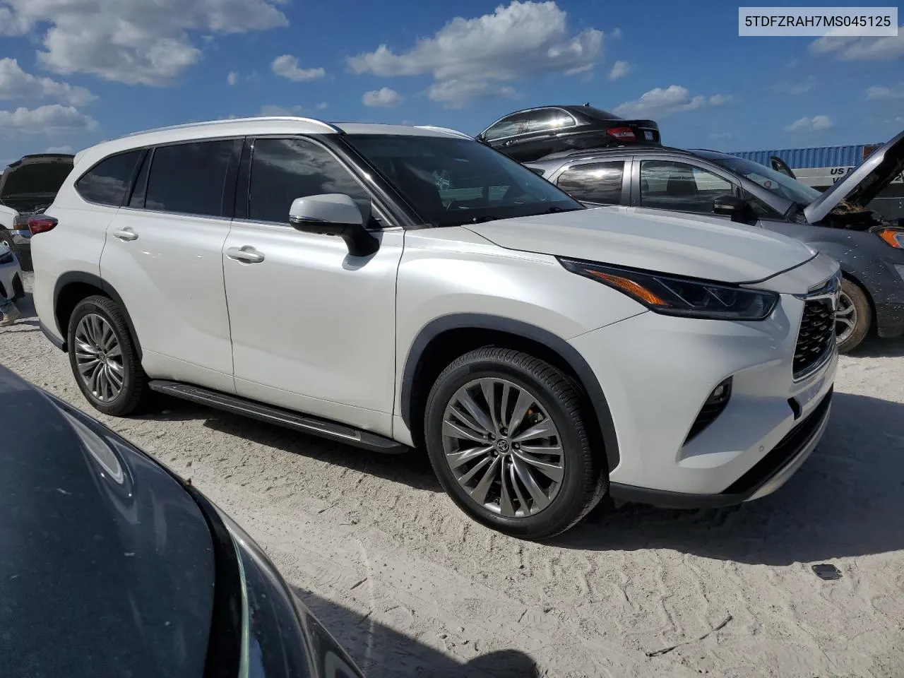 2021 Toyota Highlander Platinum VIN: 5TDFZRAH7MS045125 Lot: 77091204