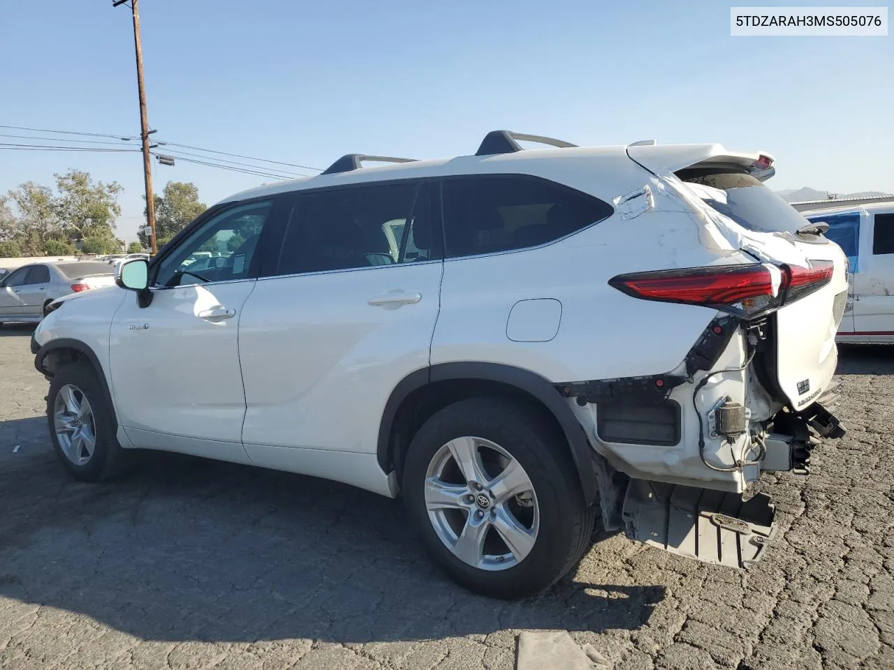 2021 Toyota Highlander Hybrid Le VIN: 5TDZARAH3MS505076 Lot: 77363604