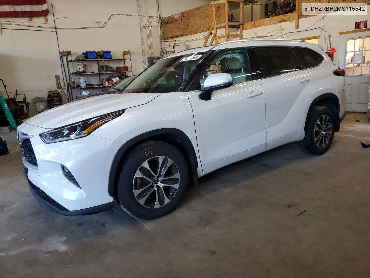 2021 Toyota Highlander Xle VIN: 5TDHZRBH2MS115542 Lot: 79777594