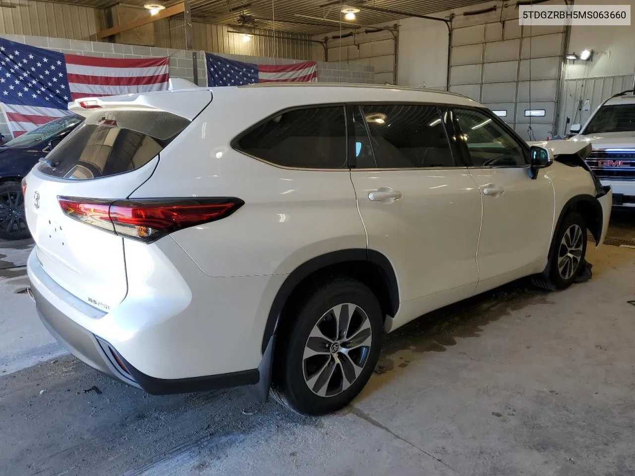 2021 Toyota Highlander Xle VIN: 5TDGZRBH5MS063660 Lot: 80033914