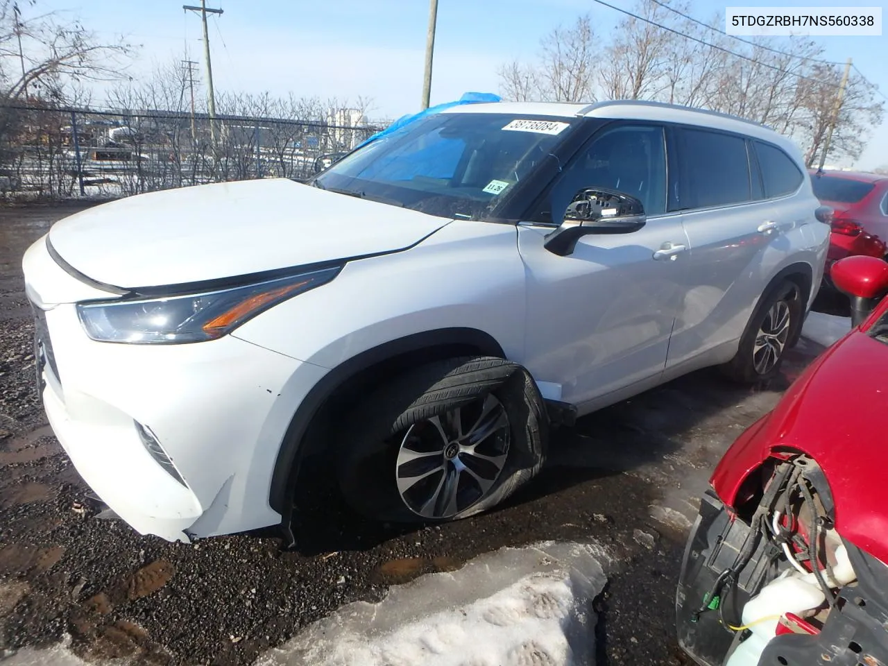 2022 Toyota Highlander Xle VIN: 5TDGZRBH7NS560338 Lot: 38738084