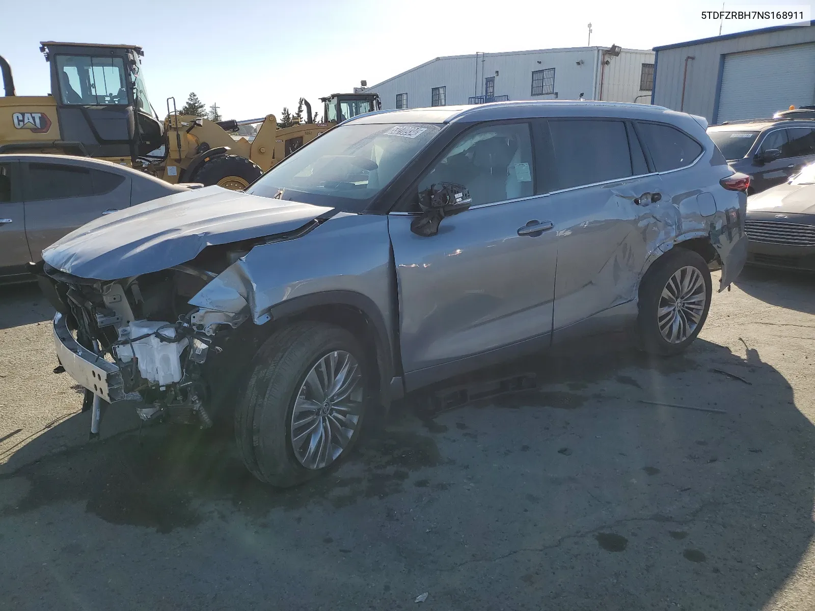 5TDFZRBH7NS168911 2022 Toyota Highlander Platinum