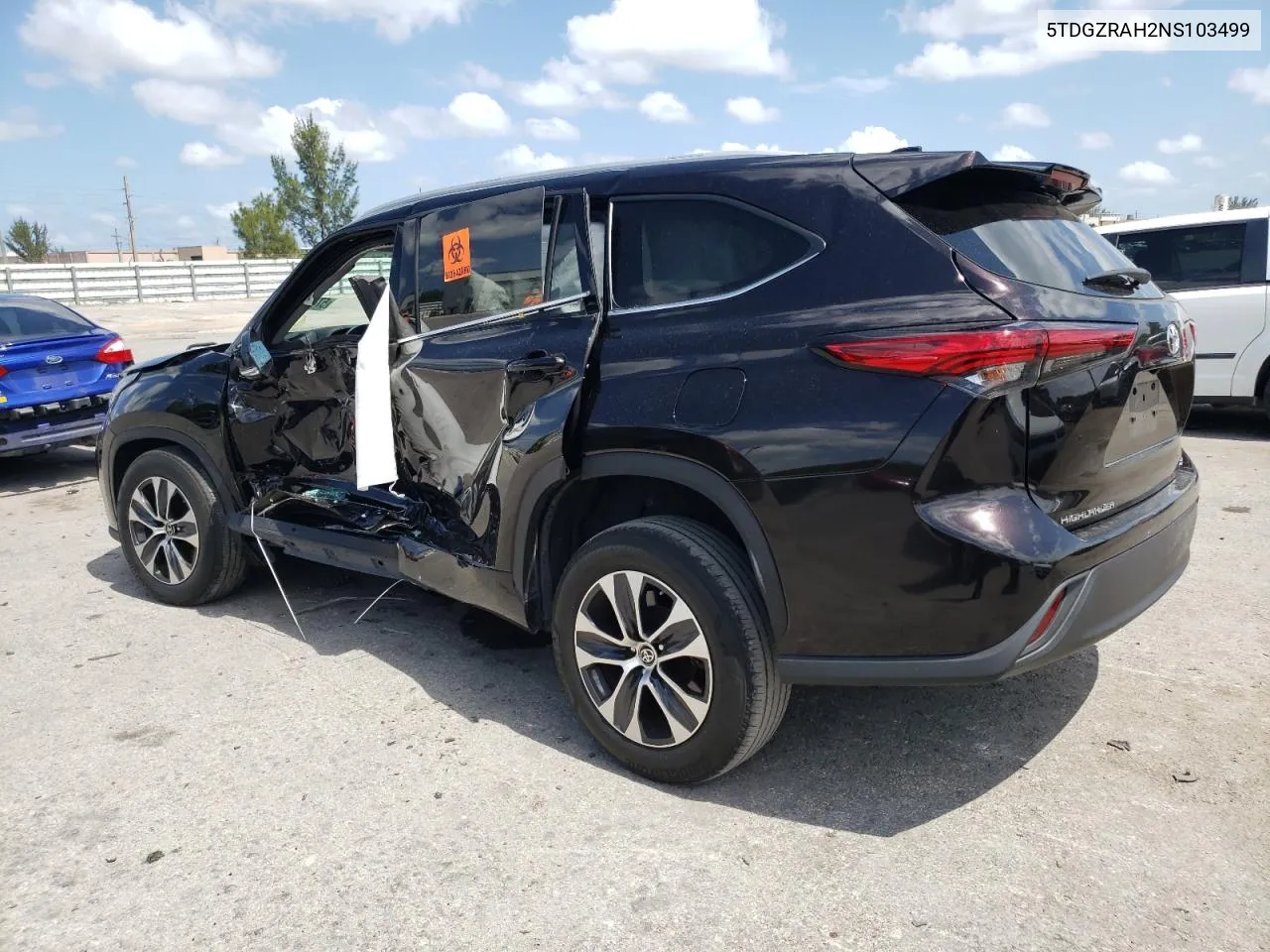 2022 Toyota Highlander Xle VIN: 5TDGZRAH2NS103499 Lot: 57454354