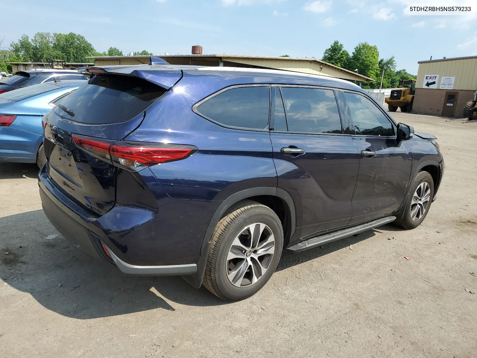 2022 Toyota Highlander Xle VIN: 5TDHZRBH5NS579233 Lot: 59827794