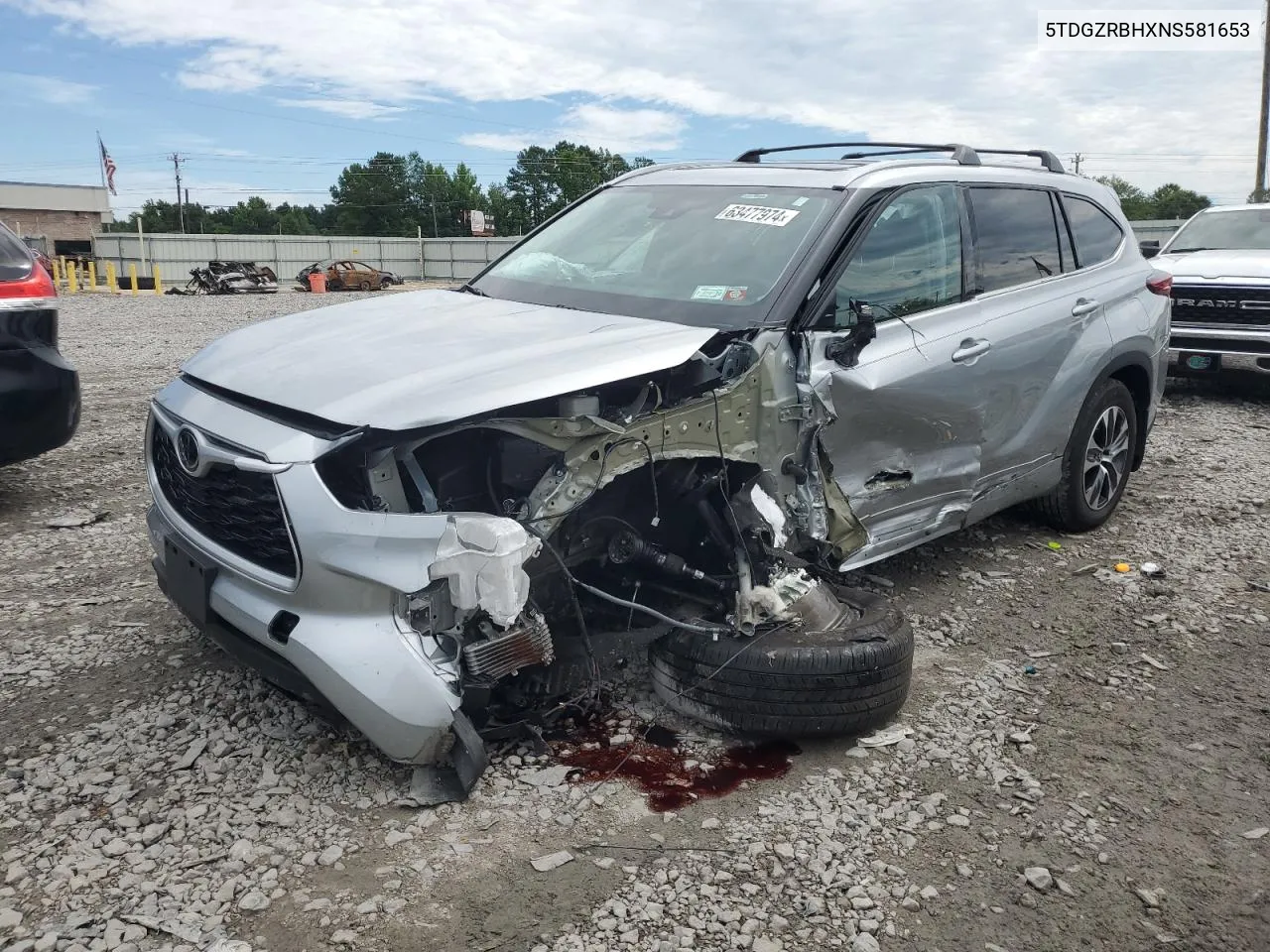 2022 Toyota Highlander Xle VIN: 5TDGZRBHXNS581653 Lot: 63477974