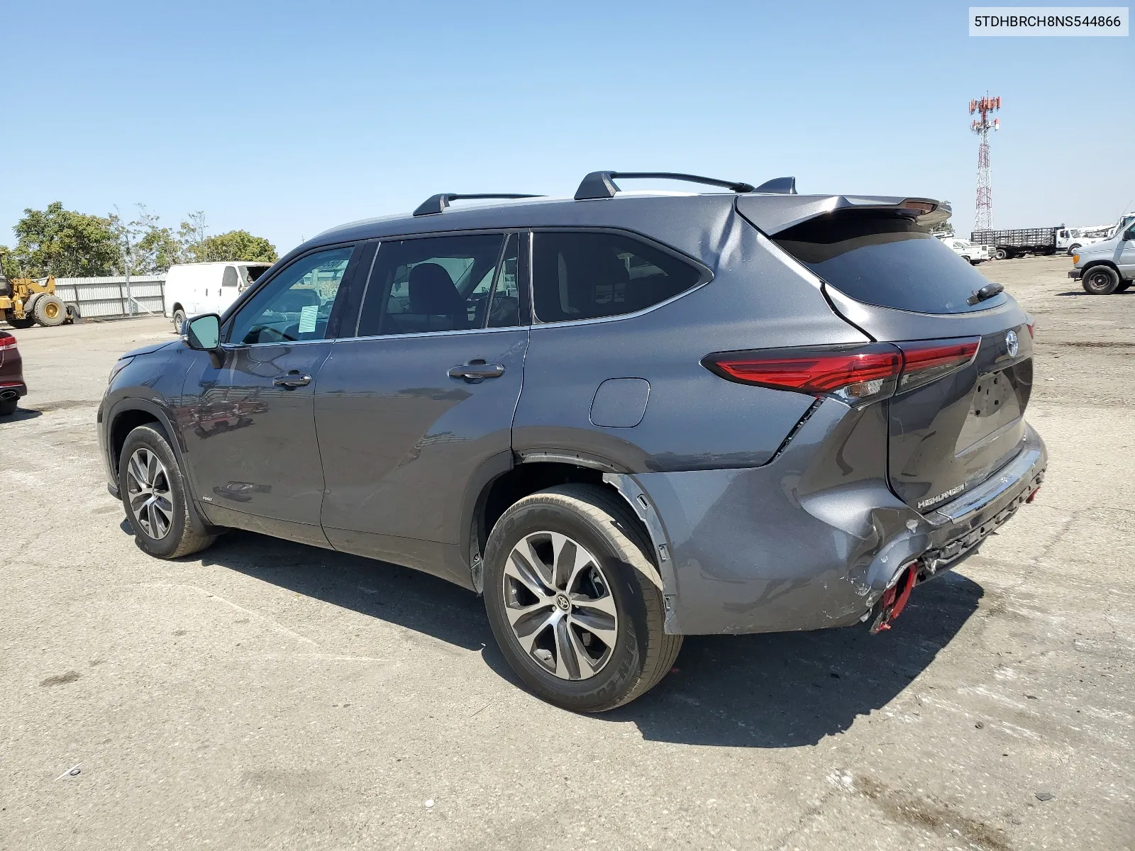 5TDHBRCH8NS544866 2022 Toyota Highlander Hybrid Xle