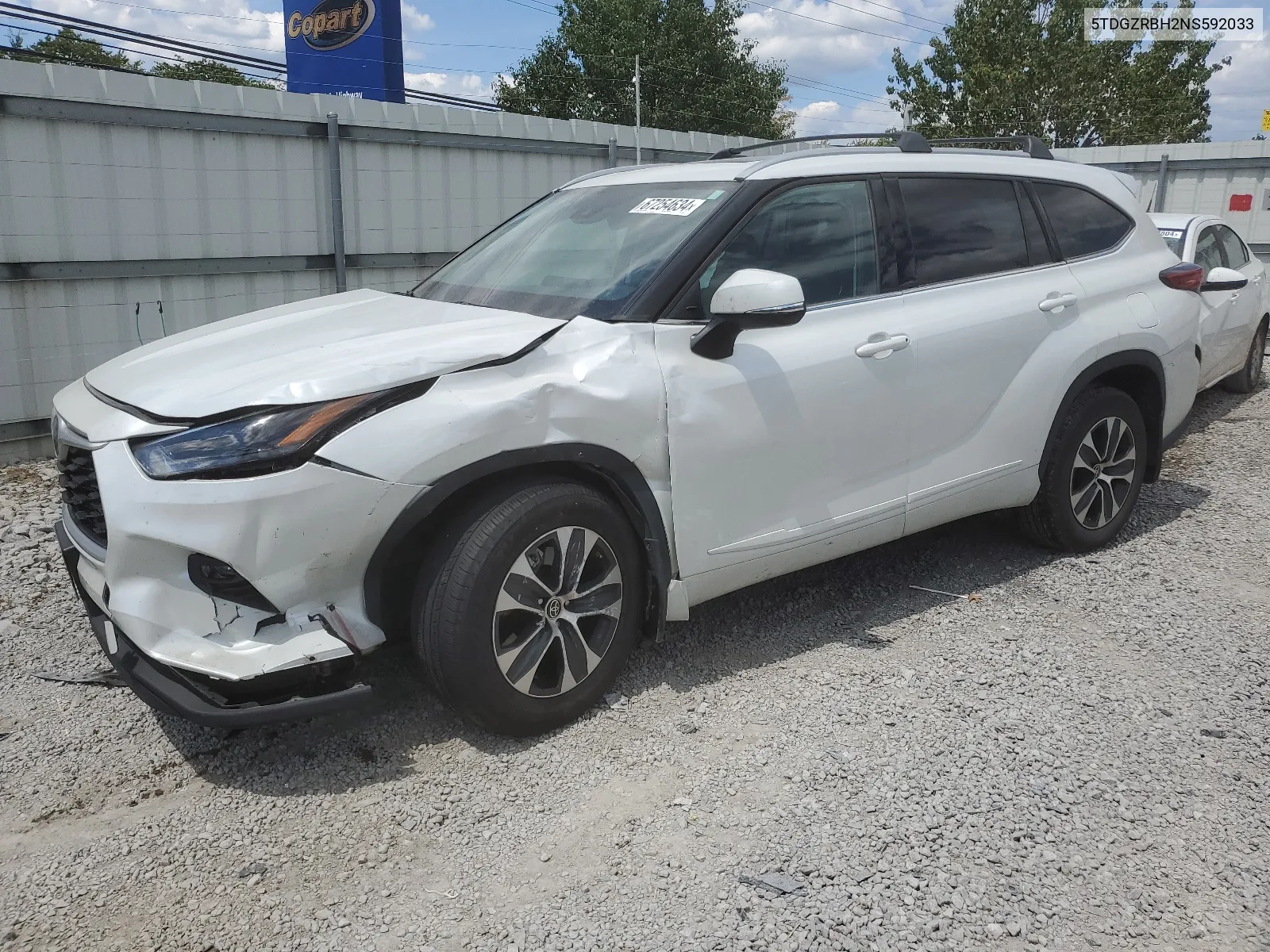 2022 Toyota Highlander Xle VIN: 5TDGZRBH2NS592033 Lot: 67254634