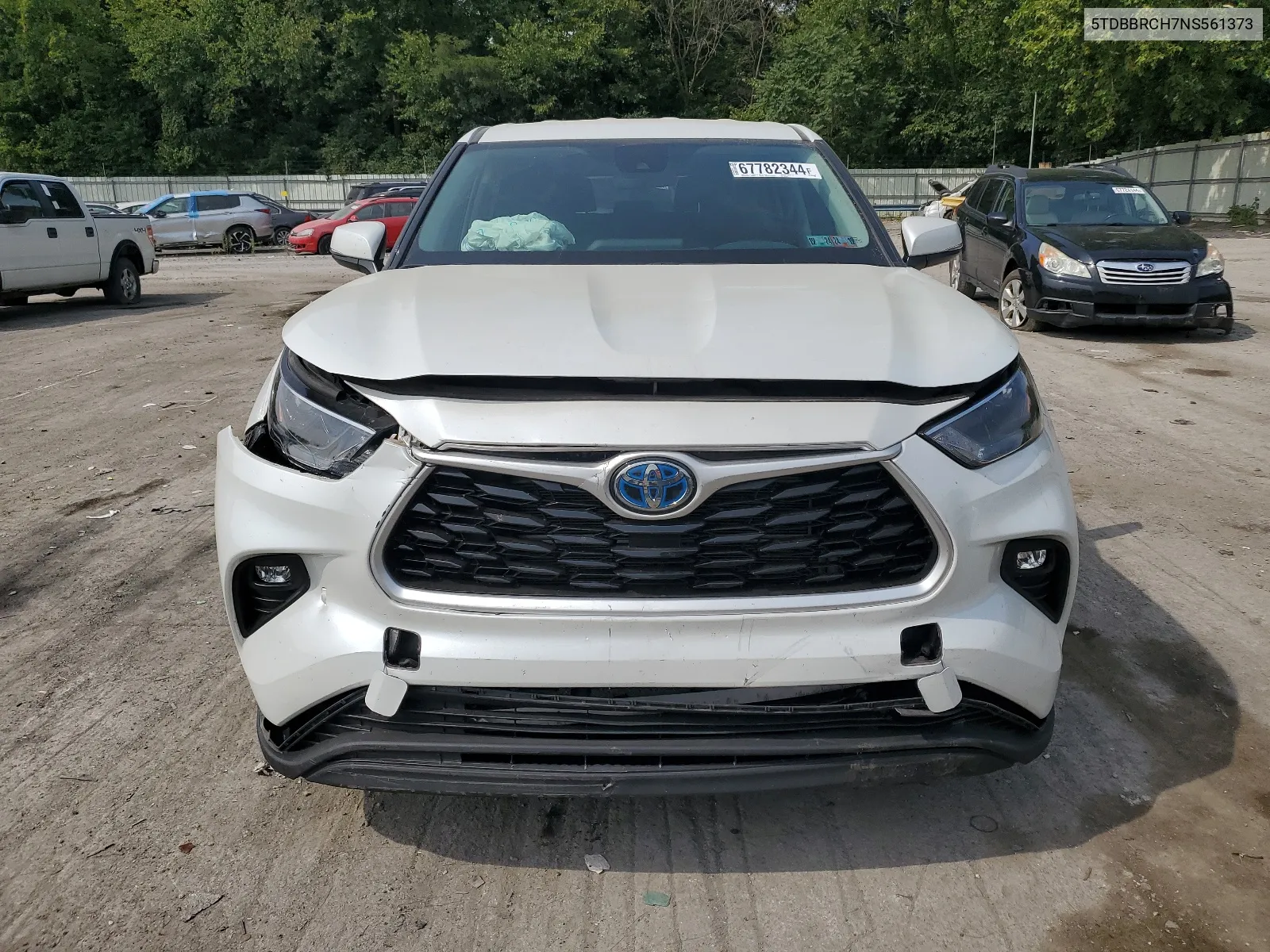 2022 Toyota Highlander Hybrid Le VIN: 5TDBBRCH7NS561373 Lot: 67782344