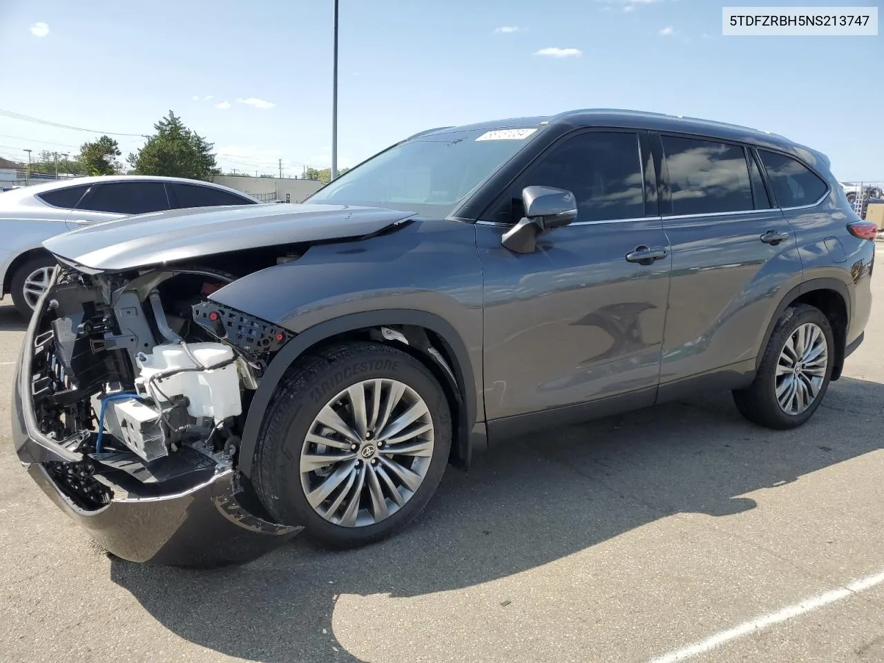 2022 Toyota Highlander Platinum VIN: 5TDFZRBH5NS213747 Lot: 68151034