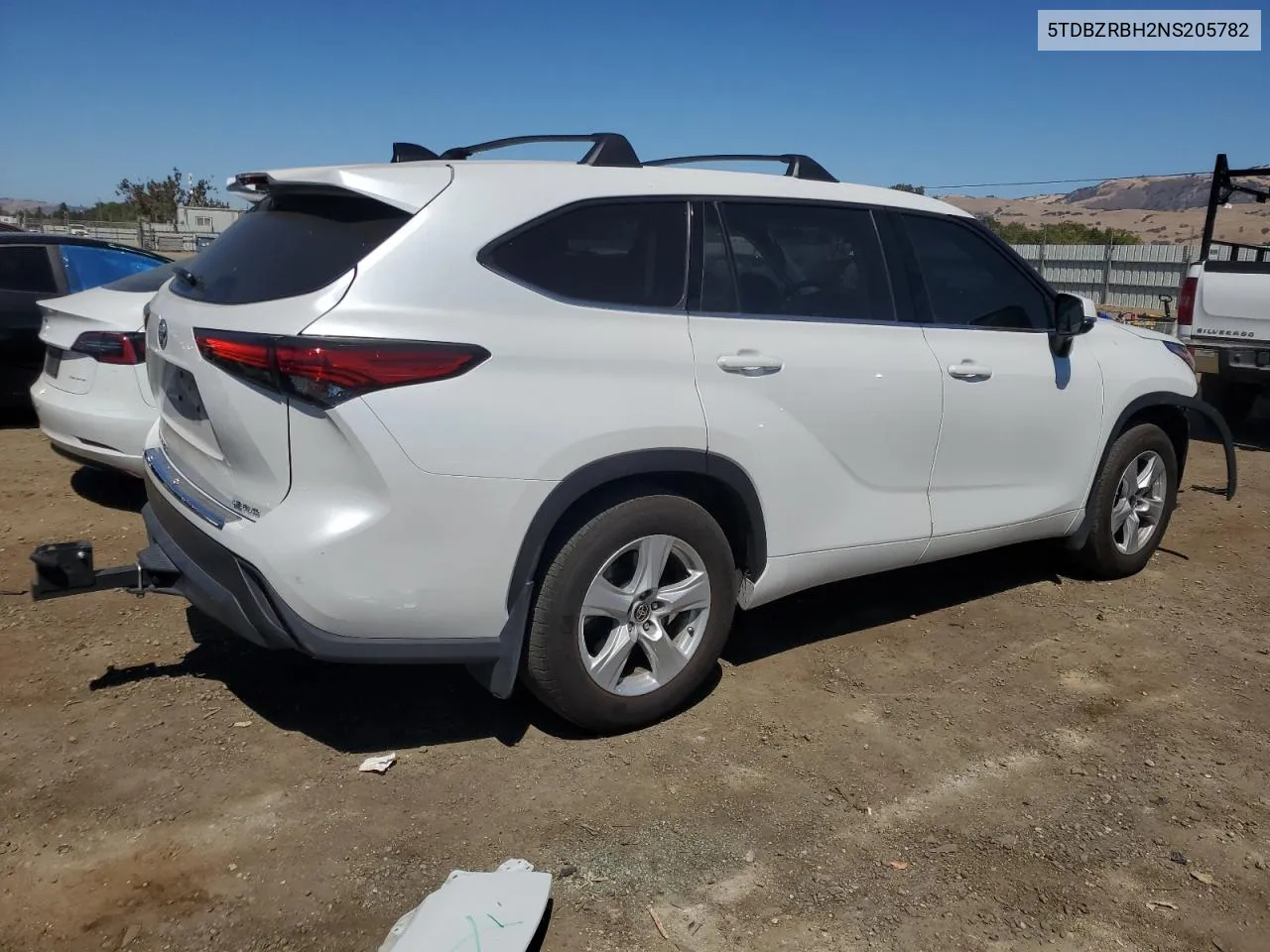 5TDBZRBH2NS205782 2022 Toyota Highlander L