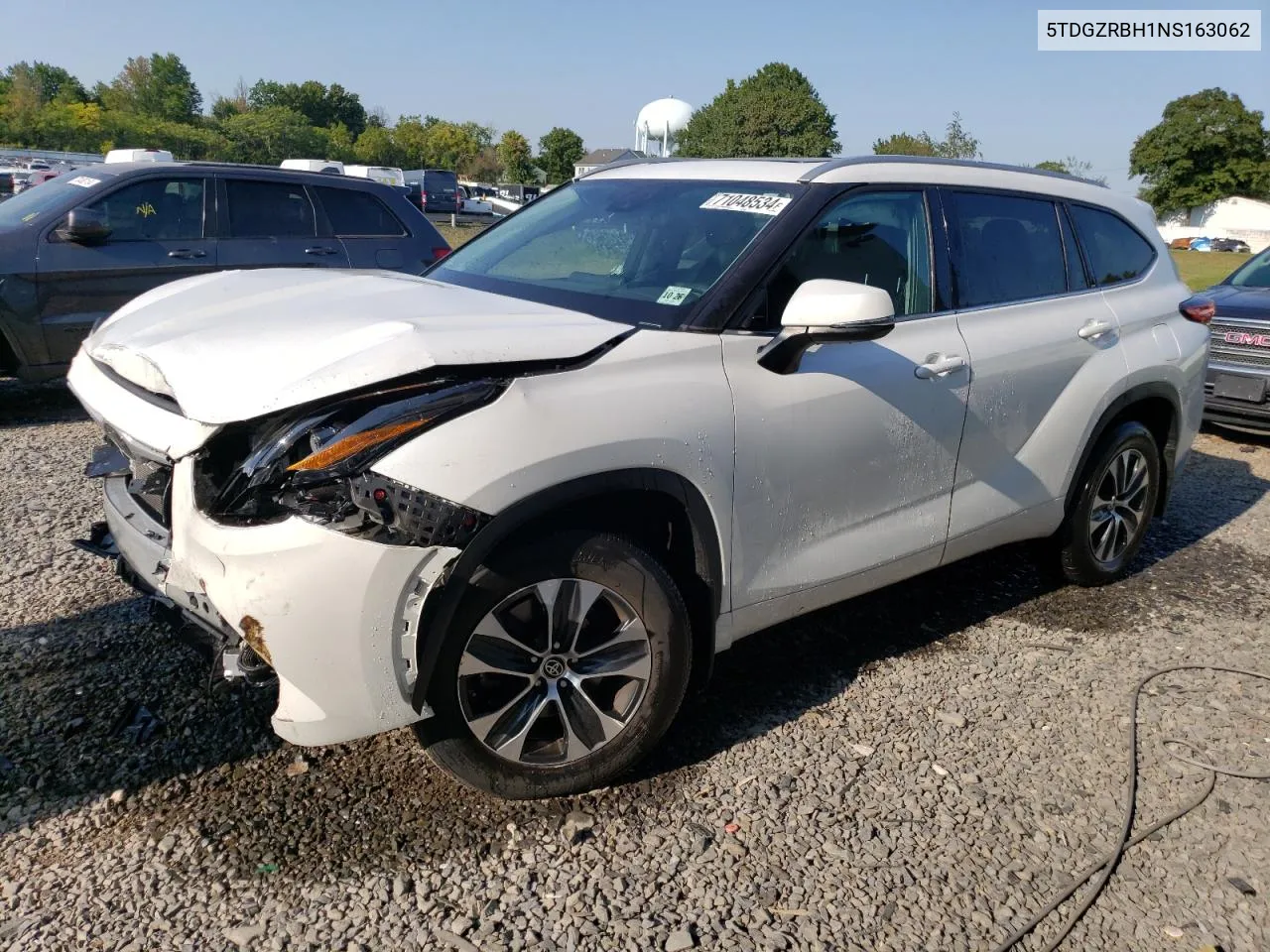 2022 Toyota Highlander Xle VIN: 5TDGZRBH1NS163062 Lot: 71048534