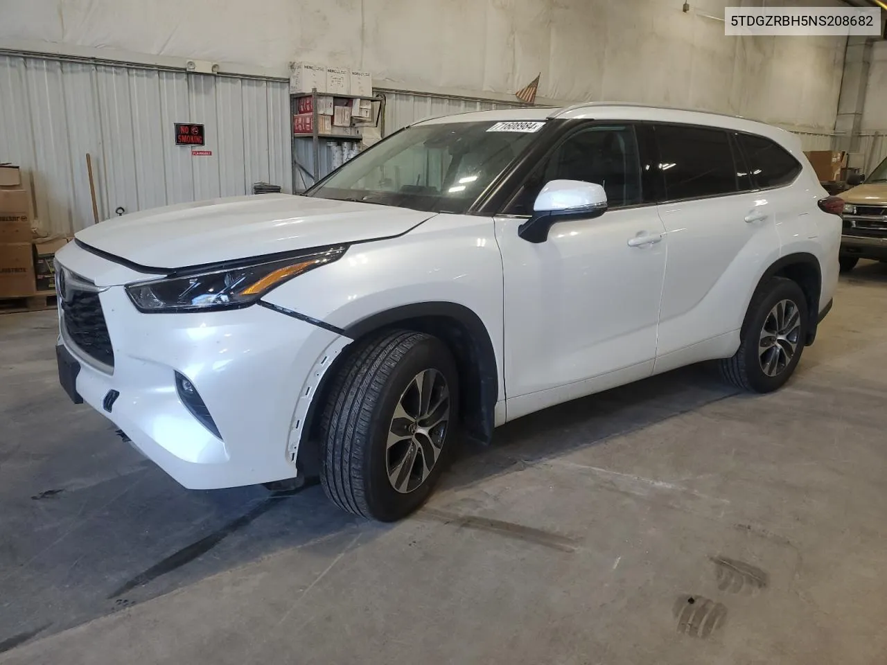 2022 Toyota Highlander Xle VIN: 5TDGZRBH5NS208682 Lot: 71608984