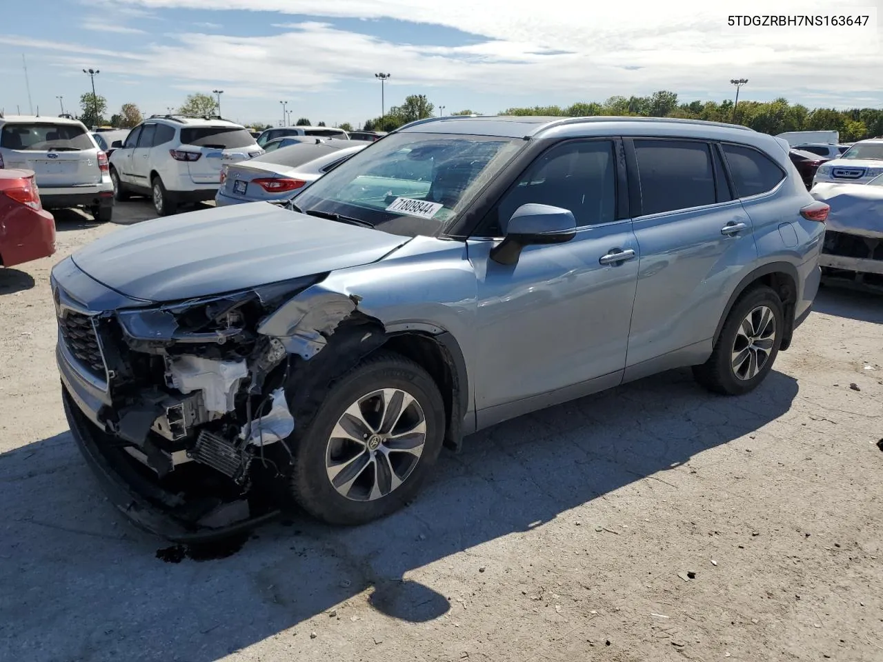 2022 Toyota Highlander Xle VIN: 5TDGZRBH7NS163647 Lot: 71809844