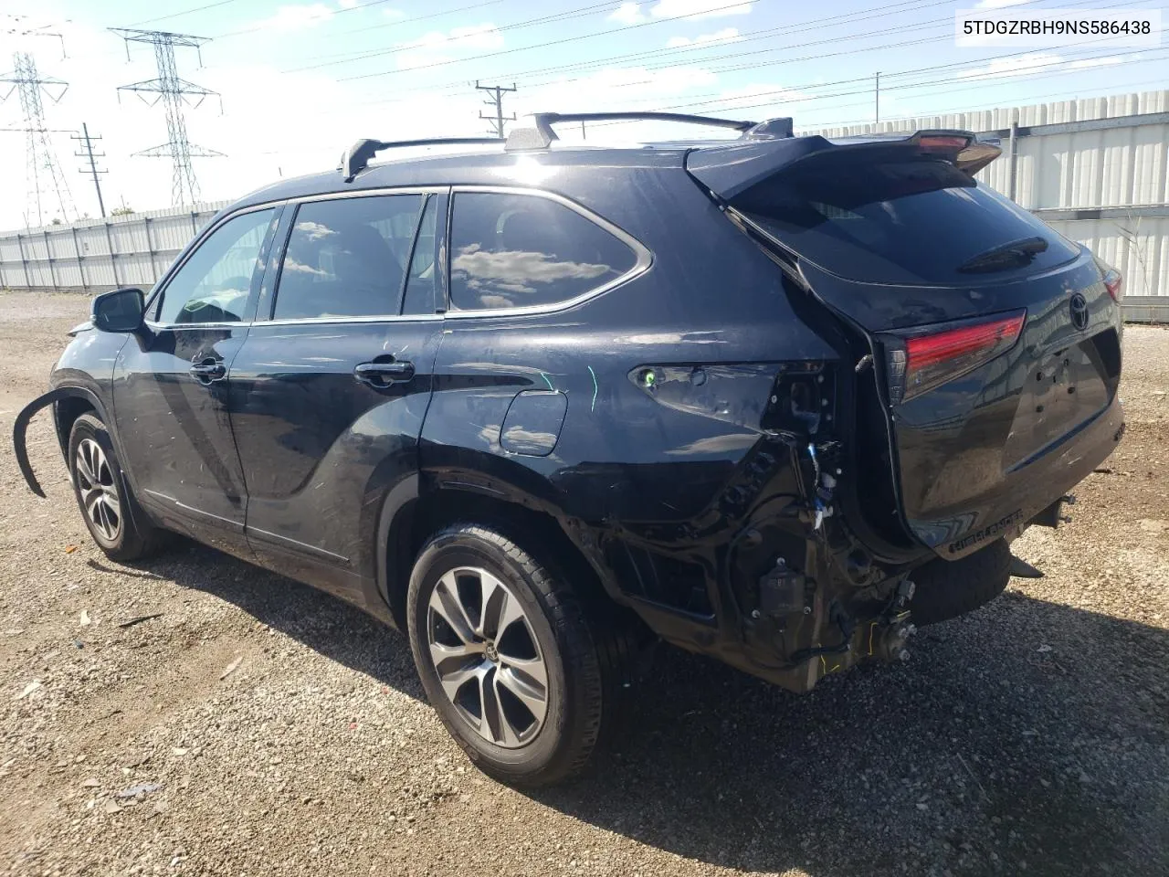 2022 Toyota Highlander Xle VIN: 5TDGZRBH9NS586438 Lot: 72524914