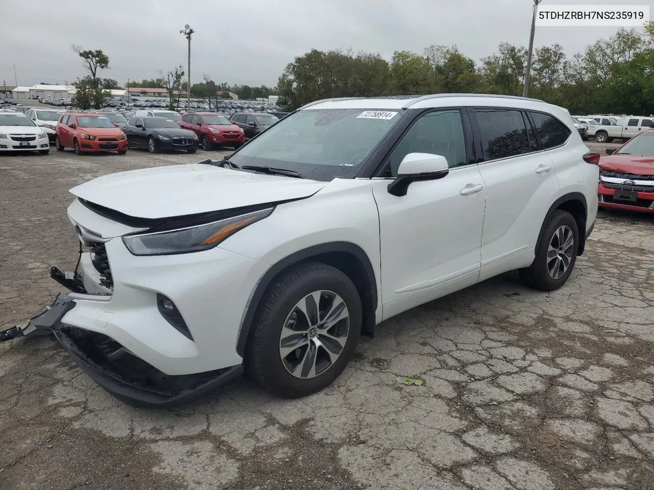 2022 Toyota Highlander Xle VIN: 5TDHZRBH7NS235919 Lot: 72758914