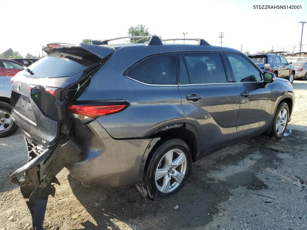 2022 Toyota Highlander L VIN: 5TDZZRAH5NS142001 Lot: 74233834