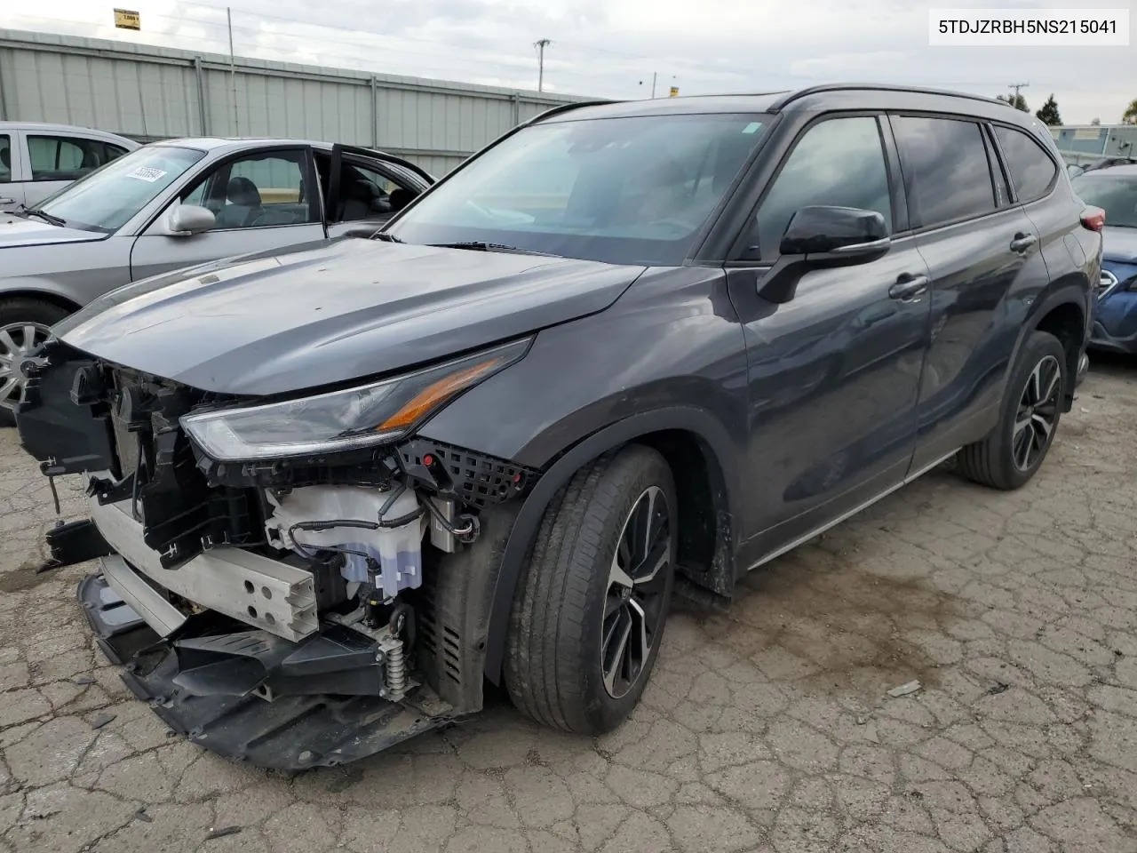 2022 Toyota Highlander Xse VIN: 5TDJZRBH5NS215041 Lot: 74801444