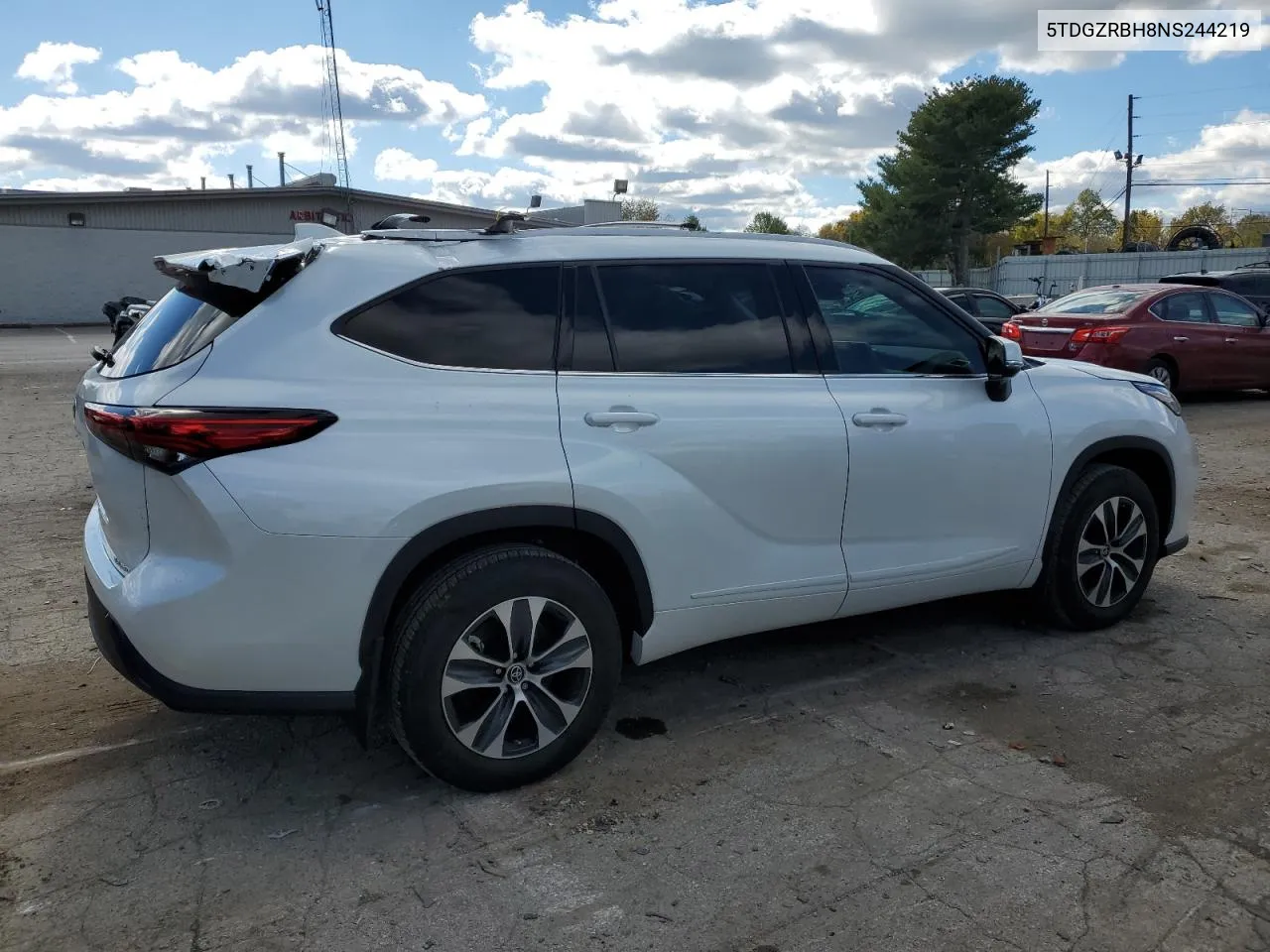 2022 Toyota Highlander Xle VIN: 5TDGZRBH8NS244219 Lot: 75697494