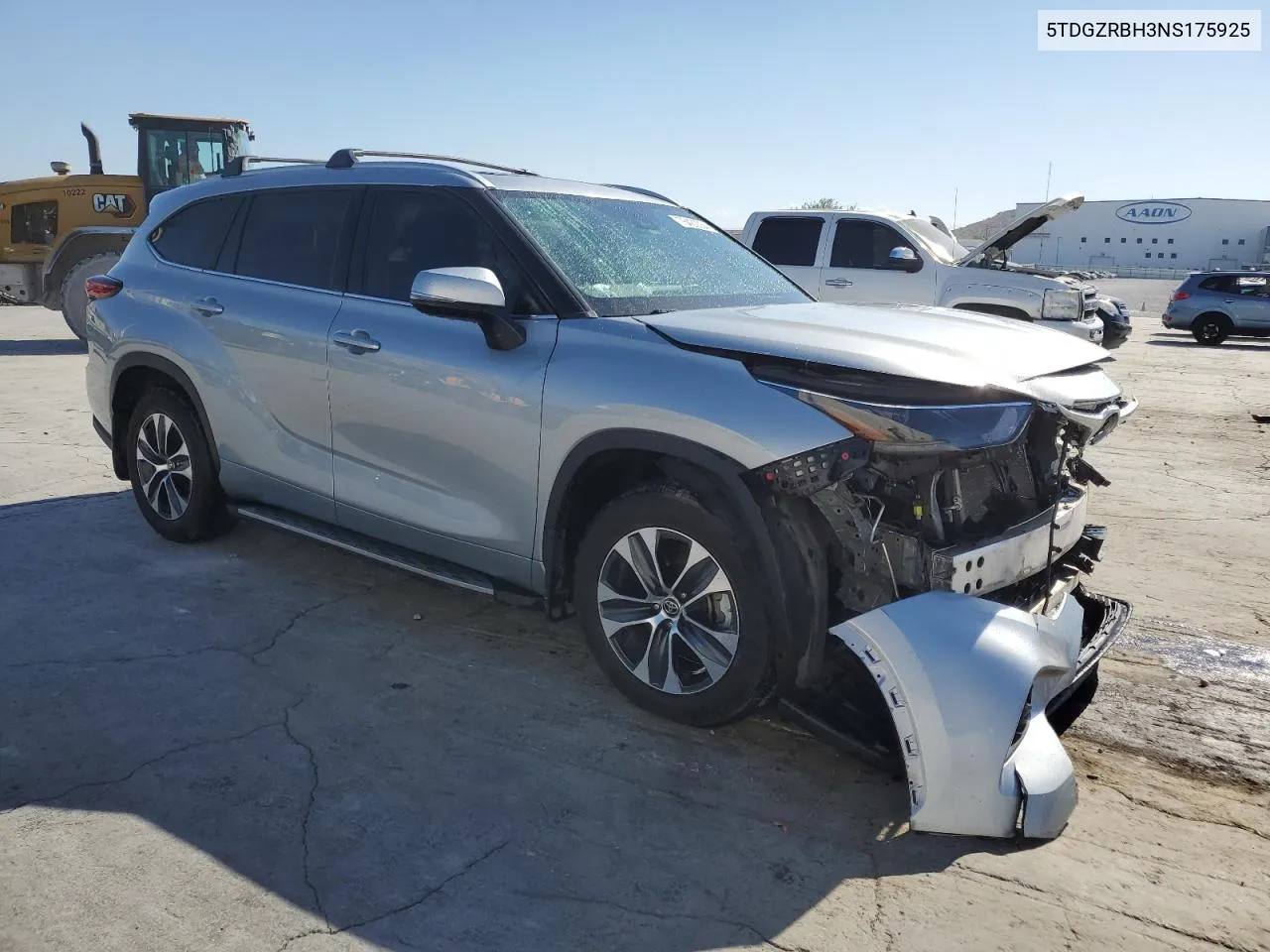 2022 Toyota Highlander Xle VIN: 5TDGZRBH3NS175925 Lot: 76422354