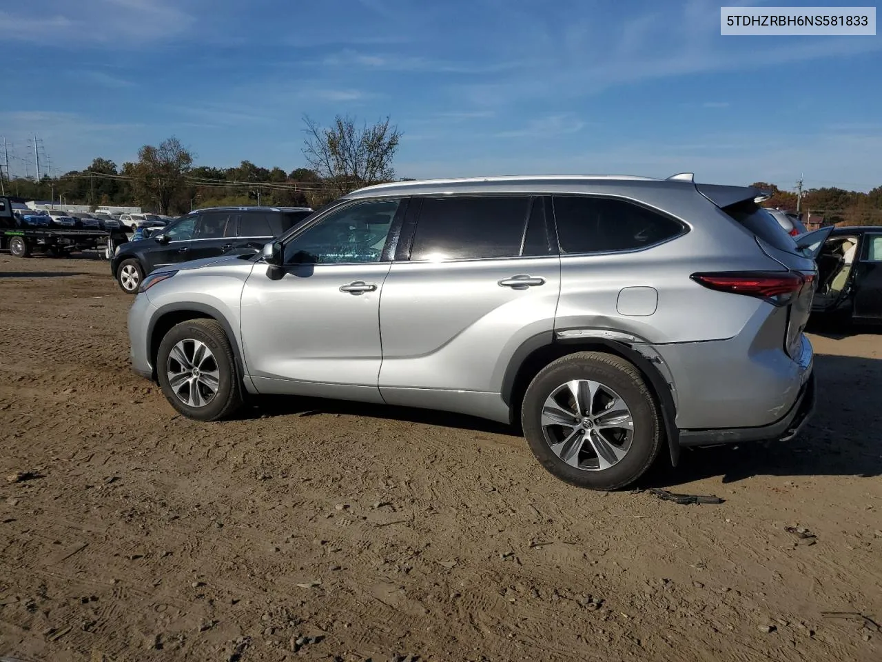 2022 Toyota Highlander Xle VIN: 5TDHZRBH6NS581833 Lot: 78161564