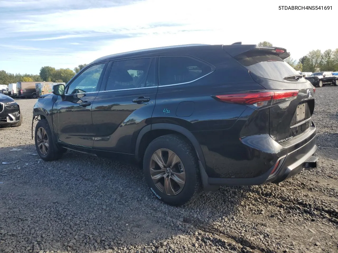 2022 Toyota Highlander Hybrid Xle VIN: 5TDABRCH4NS541691 Lot: 78214004