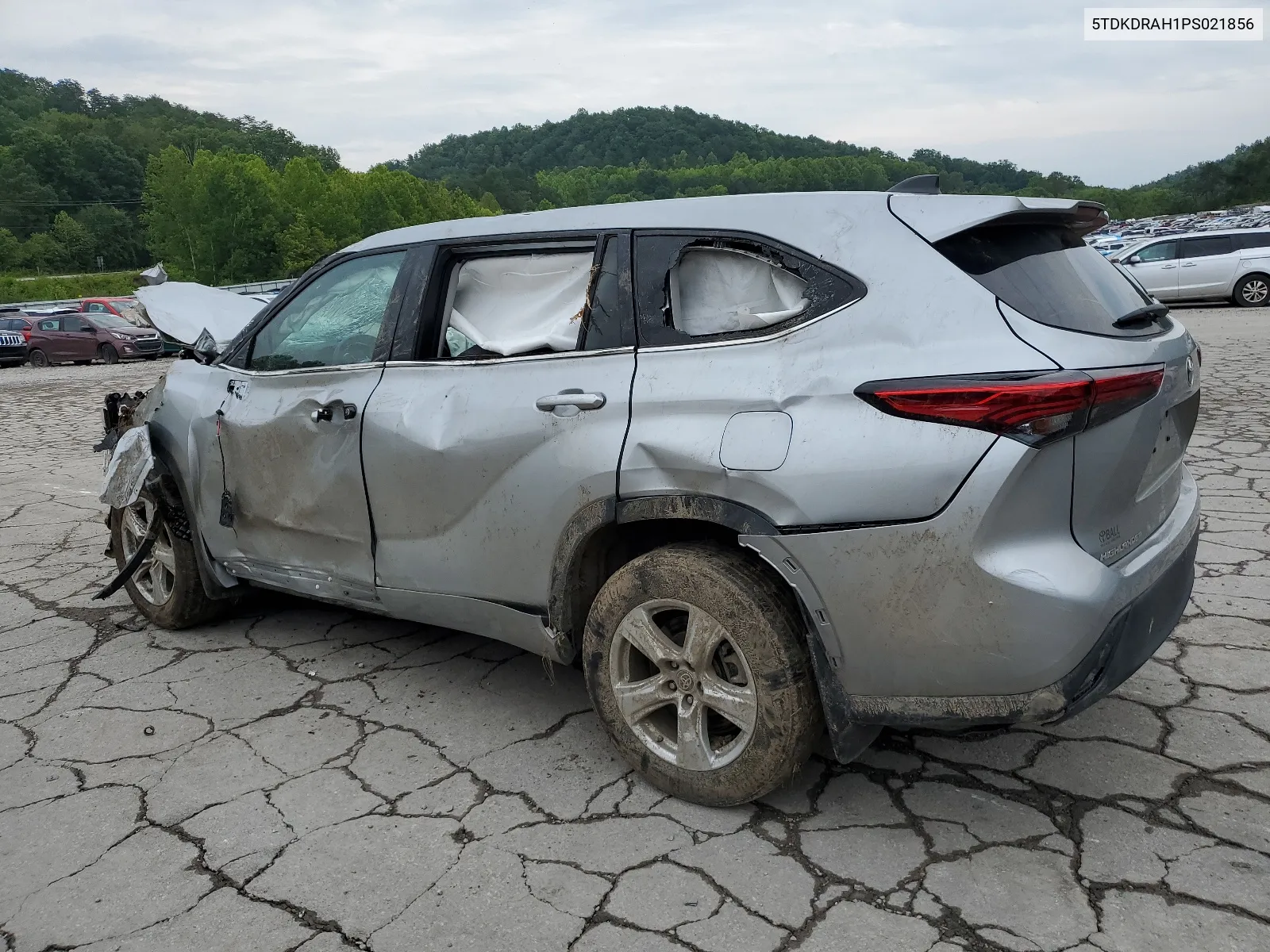 2023 Toyota Highlander L VIN: 5TDKDRAH1PS021856 Lot: 64648374