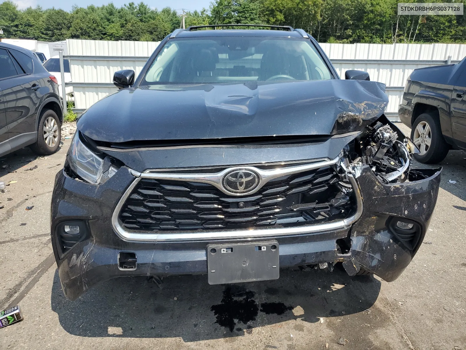 5TDKDRBH6PS037128 2023 Toyota Highlander L