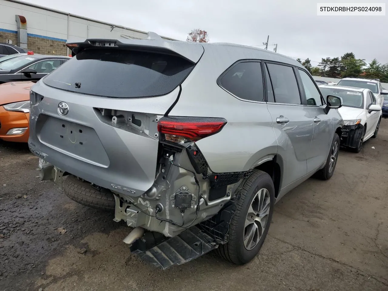 2023 Toyota Highlander L VIN: 5TDKDRBH2PS024098 Lot: 72053934