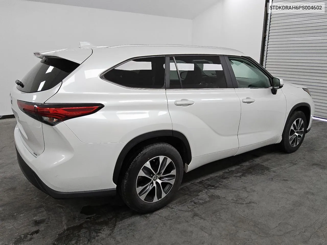 2023 Toyota Highlander L VIN: 5TDKDRAH6PS004602 Lot: 76589204