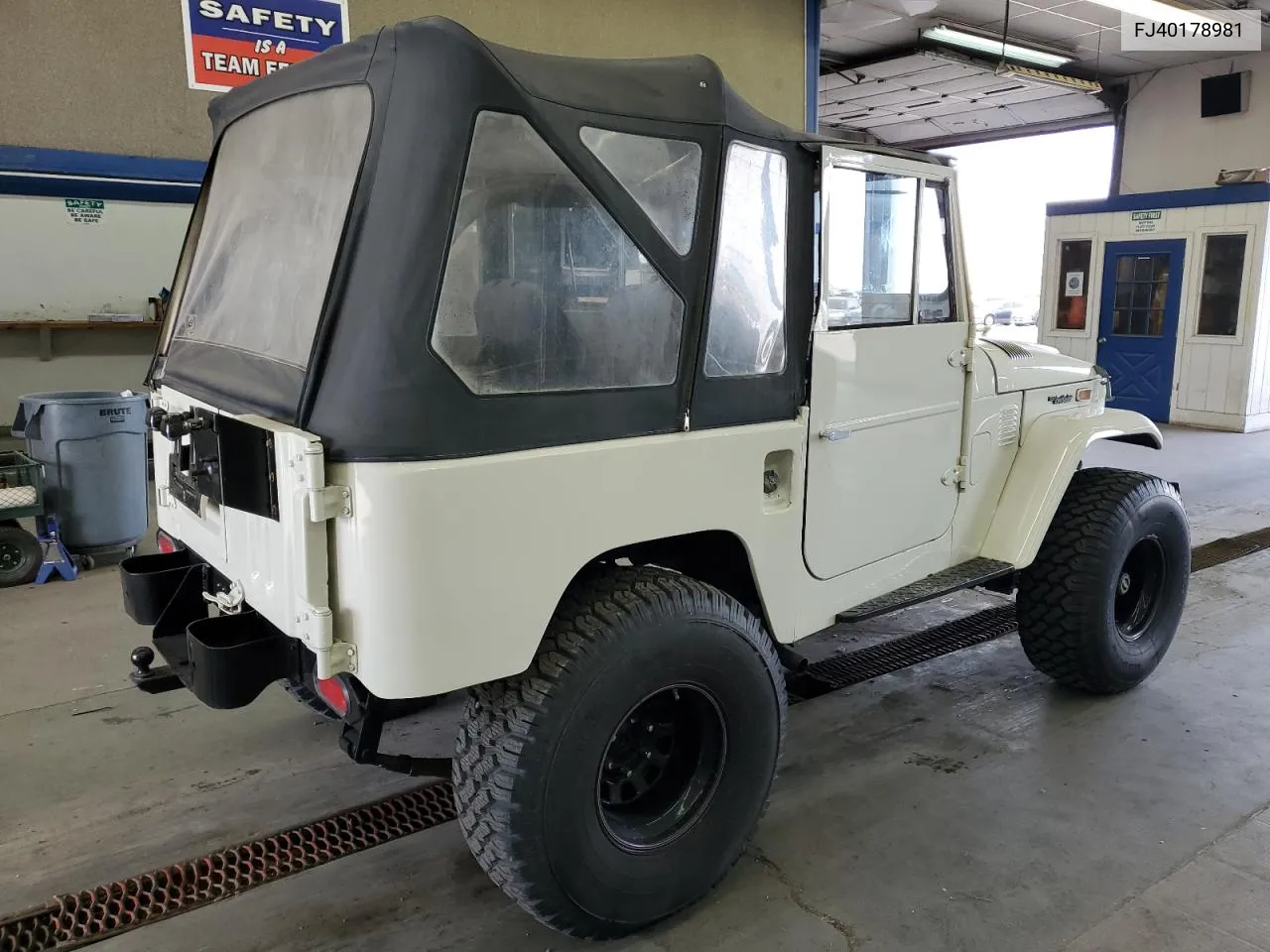 1974 Toyota Fj40 VIN: FJ40178981 Lot: 74798404