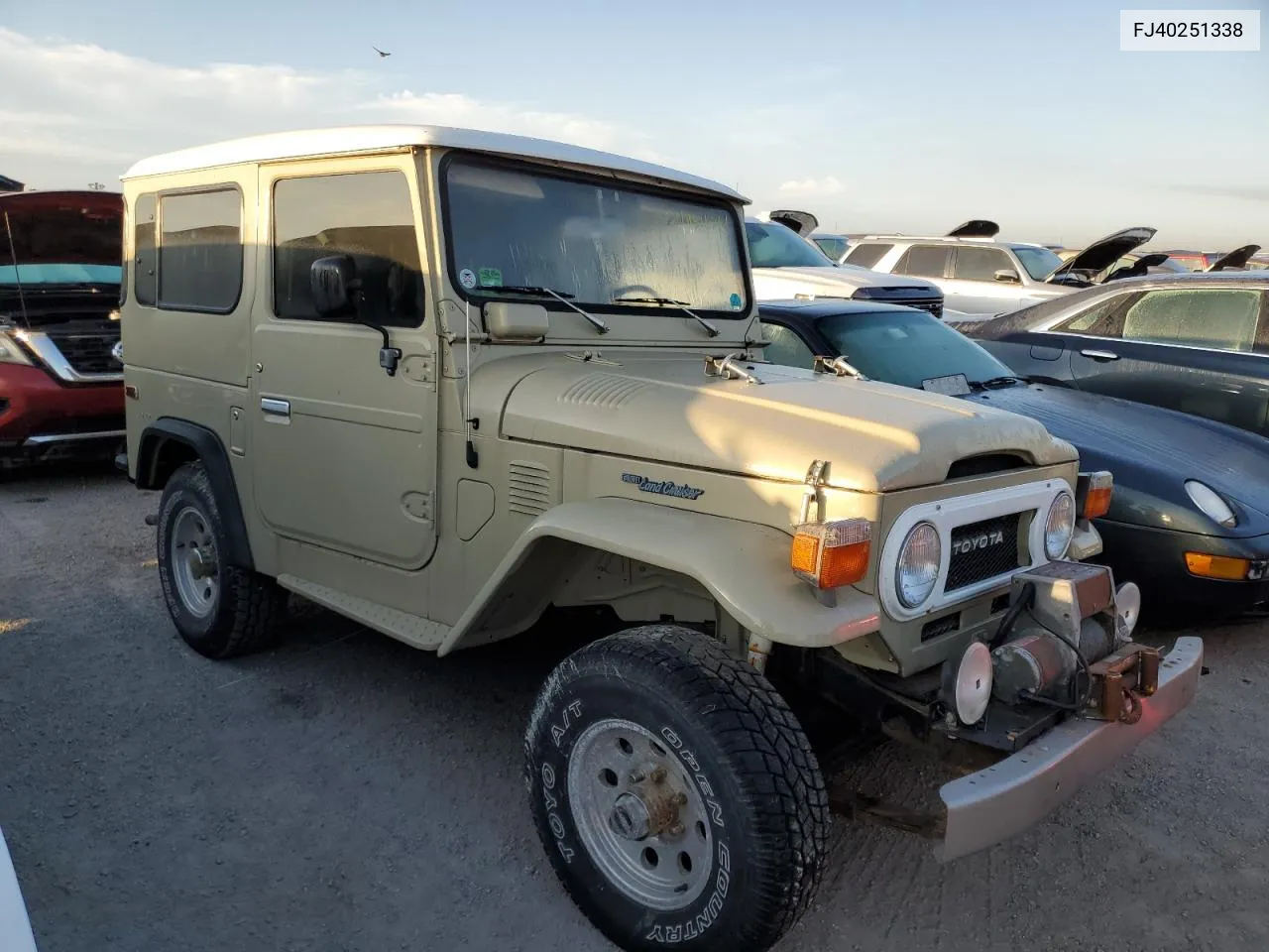 FJ40251338 1977 Toyota Land Cruis