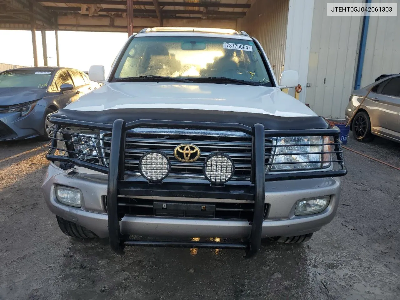 2004 Toyota Land Cruiser VIN: JTEHT05J042061303 Lot: 73775064