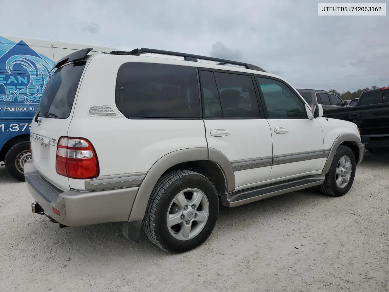 2004 Toyota Land Cruiser VIN: JTEHT05J742063162 Lot: 78252264