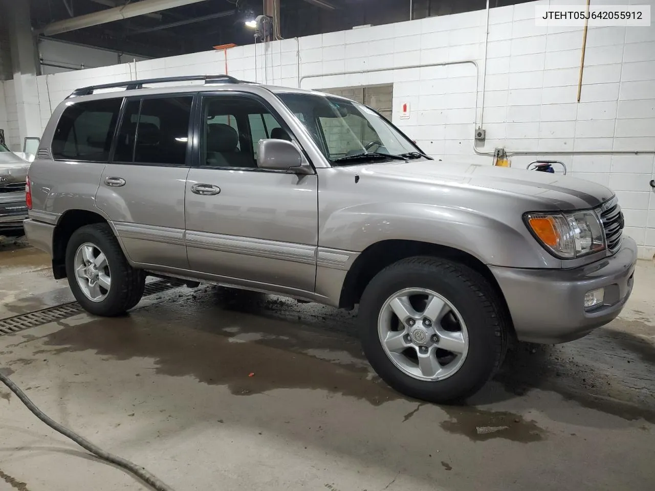 2004 Toyota Land Cruiser VIN: JTEHT05J642055912 Lot: 80625664