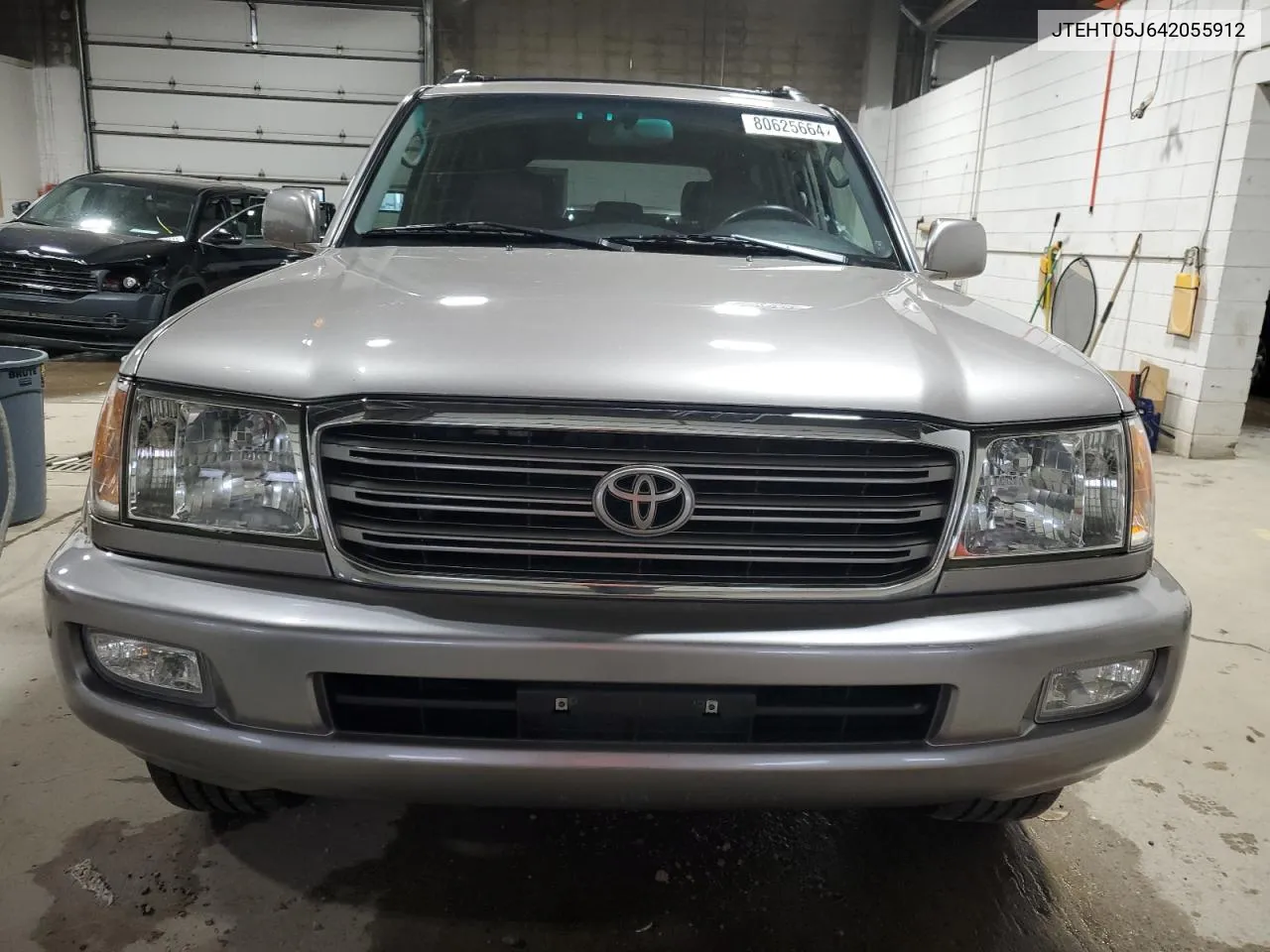 2004 Toyota Land Cruiser VIN: JTEHT05J642055912 Lot: 80625664