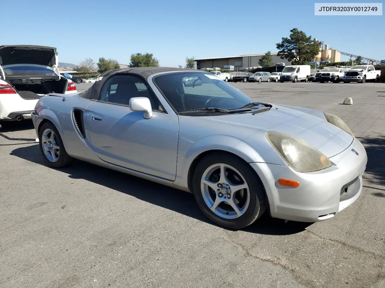 2000 Toyota Mr2 Spyder VIN: JTDFR3203Y0012749 Lot: 67755424