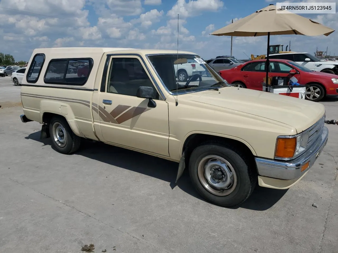 1988 Toyota Pickup 1/2 Ton Rn50 VIN: JT4RN50R1J5123945 Lot: 72096524