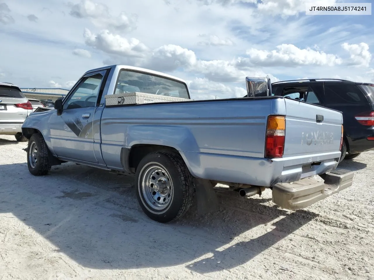 1988 Toyota Pickup 1/2 Ton Rn50 VIN: JT4RN50A8J5174241 Lot: 76972384