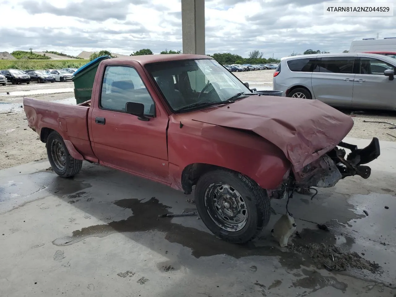 1992 Toyota Pickup 1/2 Ton Short Wheelbase Stb VIN: 4TARN81A2NZ044529 Lot: 75123894