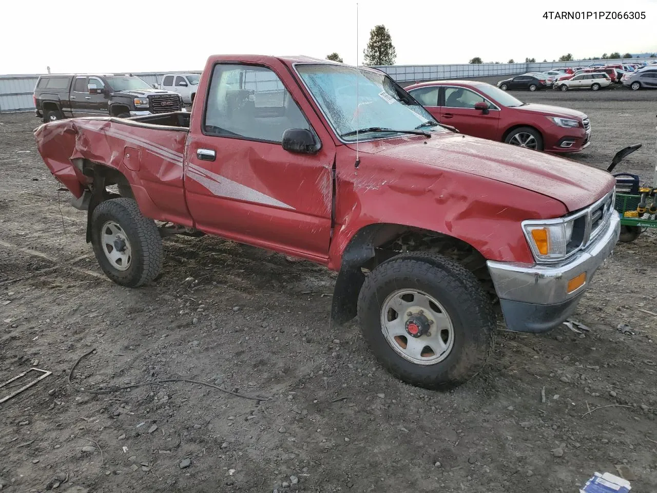 1993 Toyota Pickup 1/2 Ton Short Wheelbase Dx VIN: 4TARN01P1PZ066305 Lot: 76637404