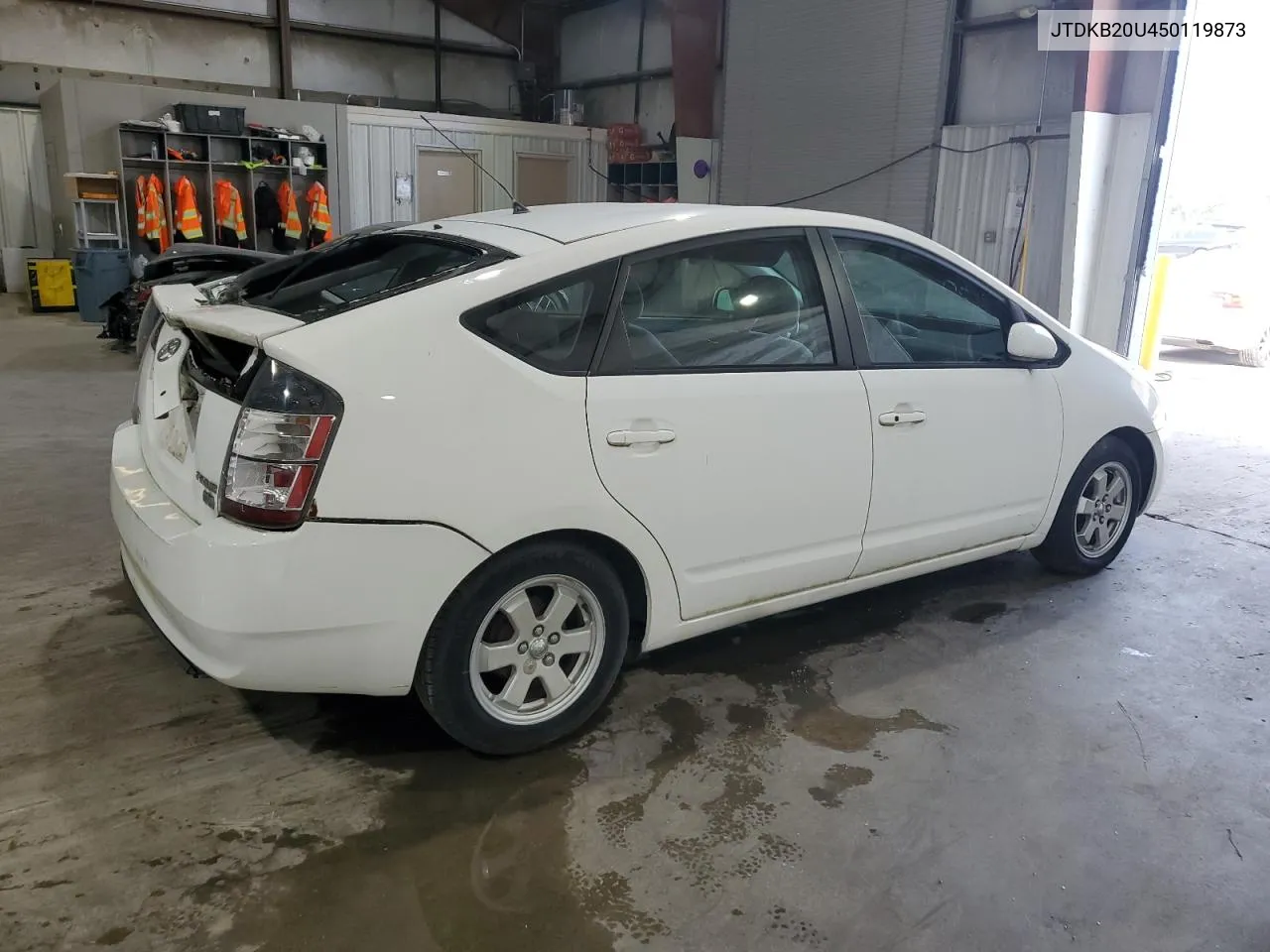 2005 Toyota Prius VIN: JTDKB20U450119873 Lot: 64277854