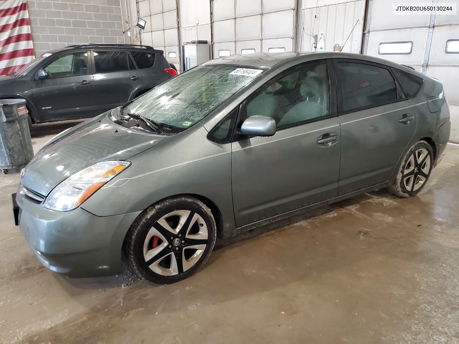 2005 Toyota Prius VIN: JTDKB20U650130244 Lot: 66198404