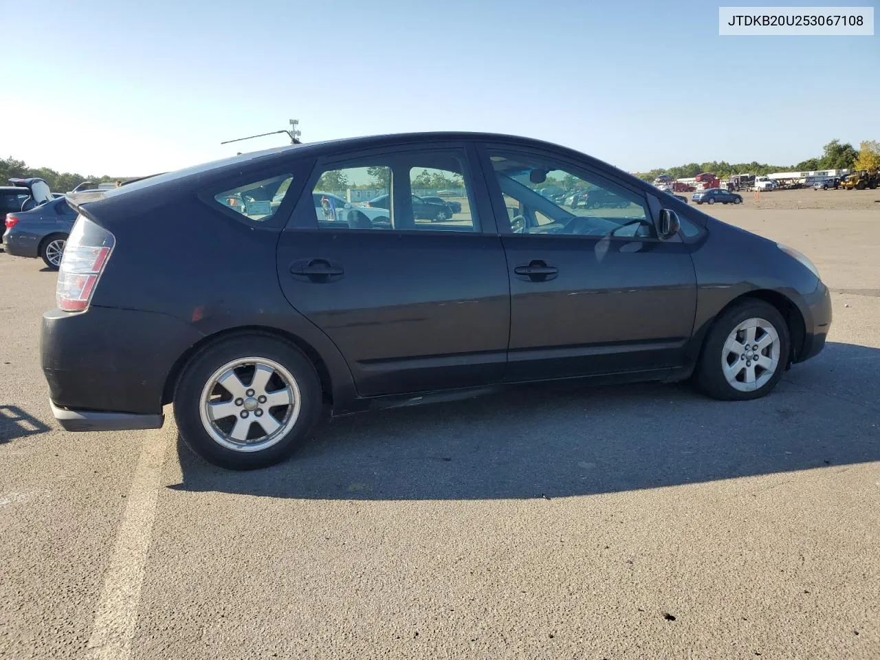 2005 Toyota Prius VIN: JTDKB20U253067108 Lot: 70723654